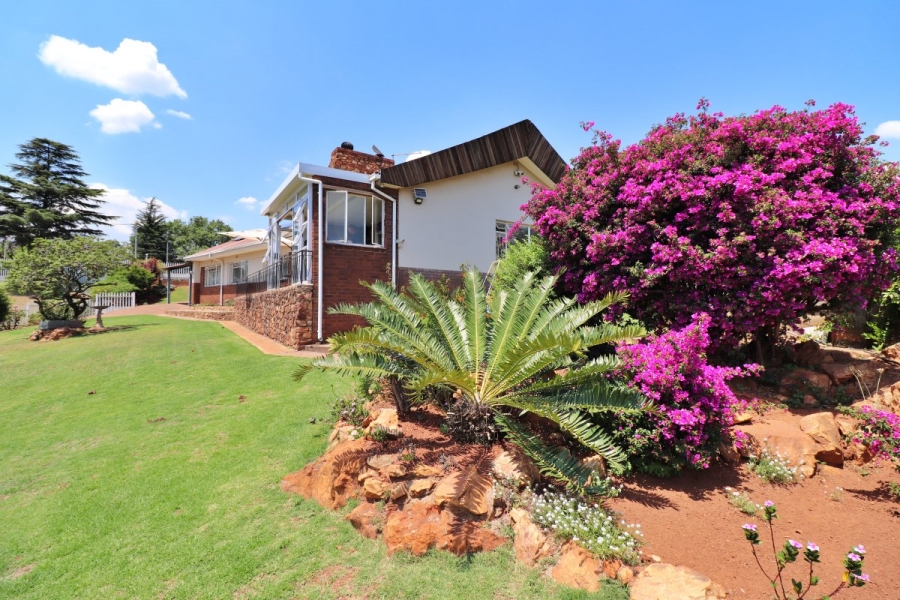 4 Bedroom Property for Sale in Sunnyridge Gauteng