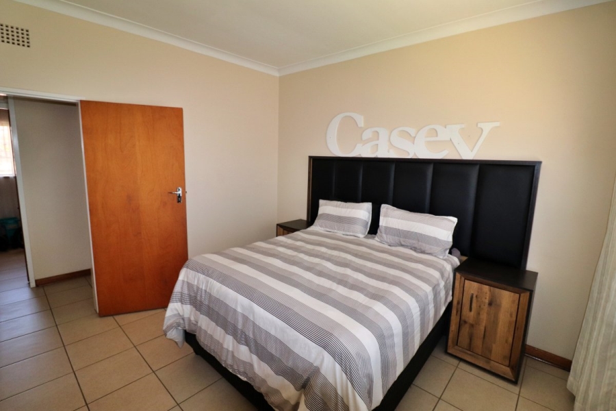 4 Bedroom Property for Sale in Sunnyridge Gauteng