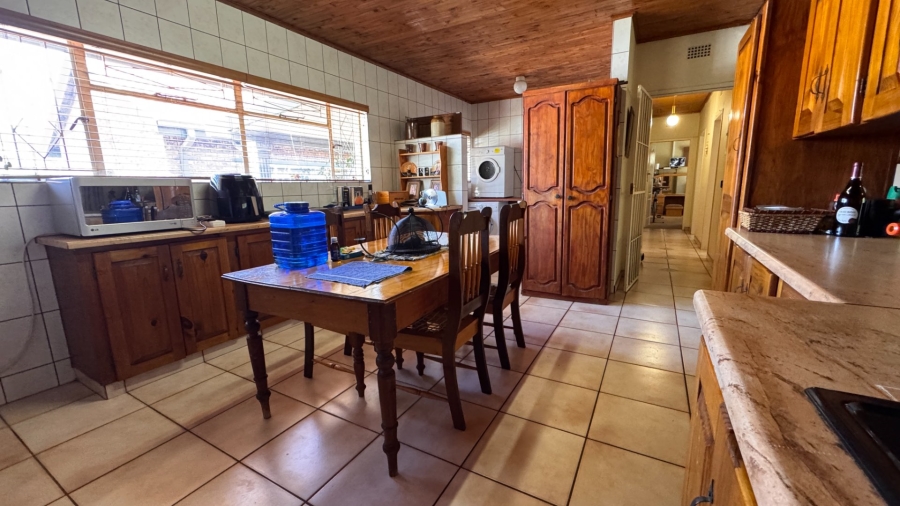 4 Bedroom Property for Sale in Three Rivers East Gauteng