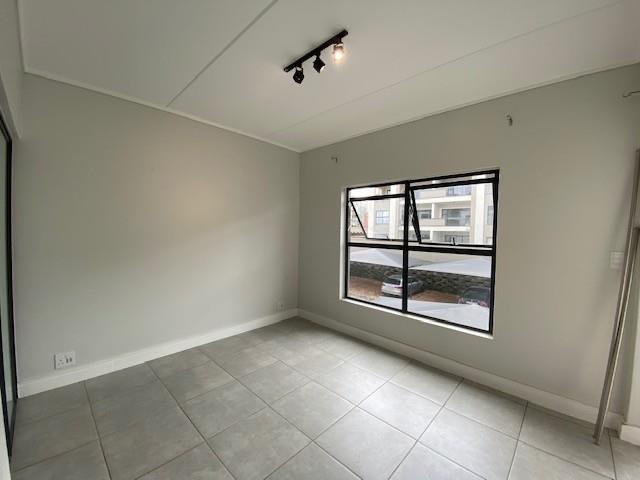 To Let 1 Bedroom Property for Rent in Waterfall Heights Gauteng