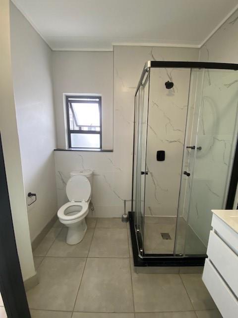 To Let 1 Bedroom Property for Rent in Waterfall Heights Gauteng