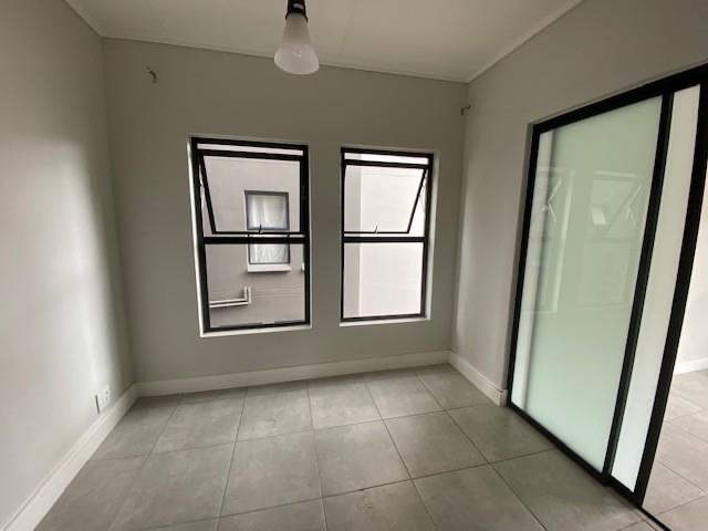 To Let 1 Bedroom Property for Rent in Waterfall Heights Gauteng