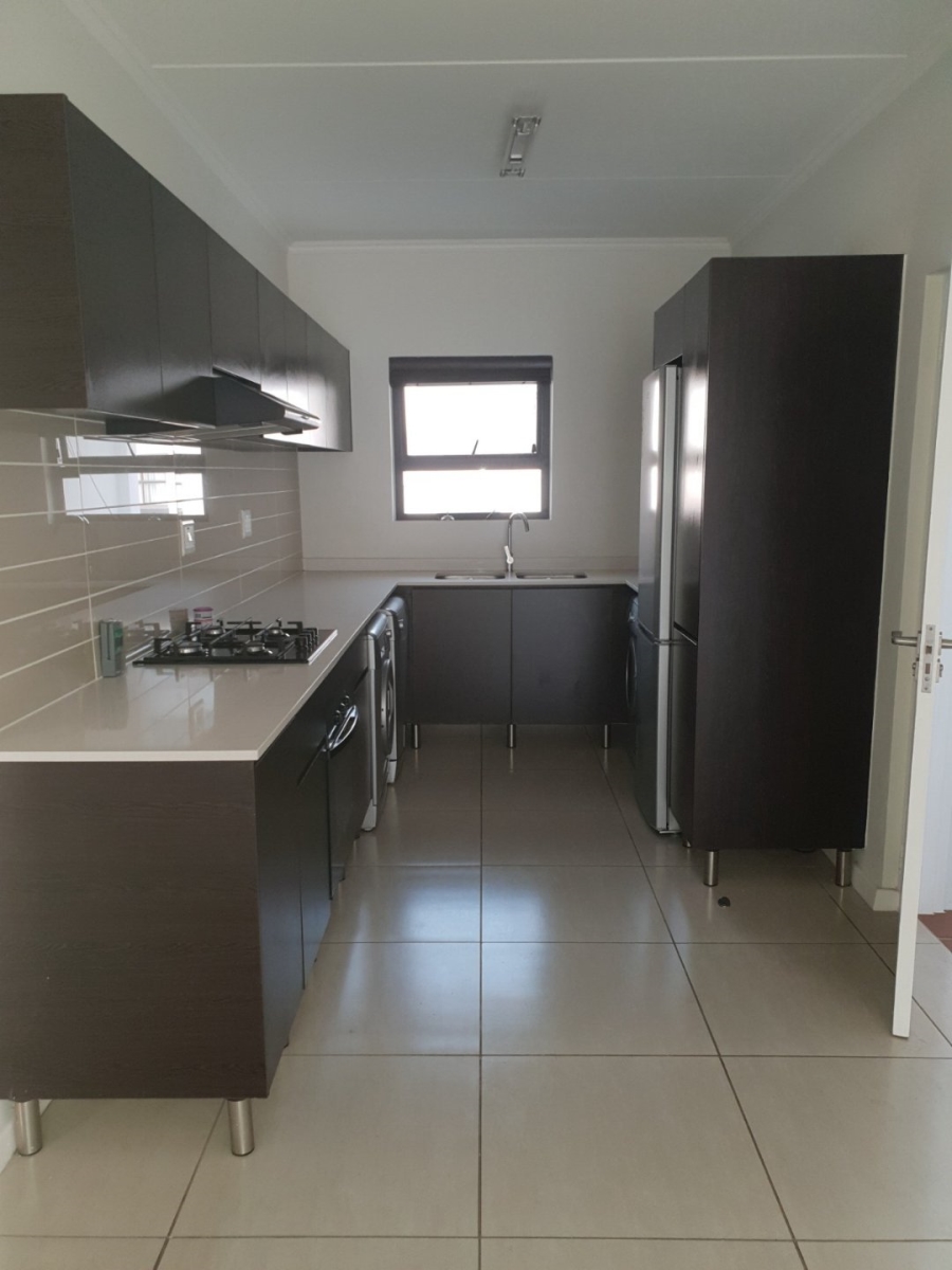 2 Bedroom Property for Sale in Greenstone Ridge Gauteng