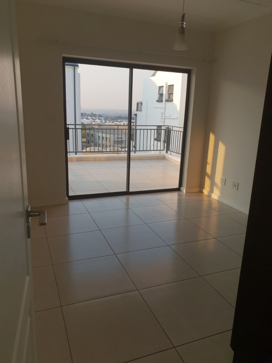 2 Bedroom Property for Sale in Greenstone Ridge Gauteng