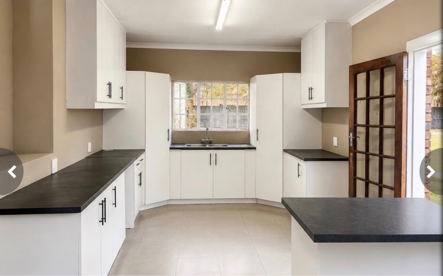 3 Bedroom Property for Sale in Marister Gauteng
