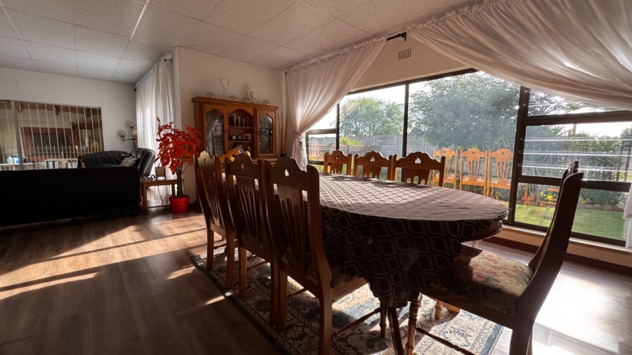 4 Bedroom Property for Sale in Three Rivers East Gauteng