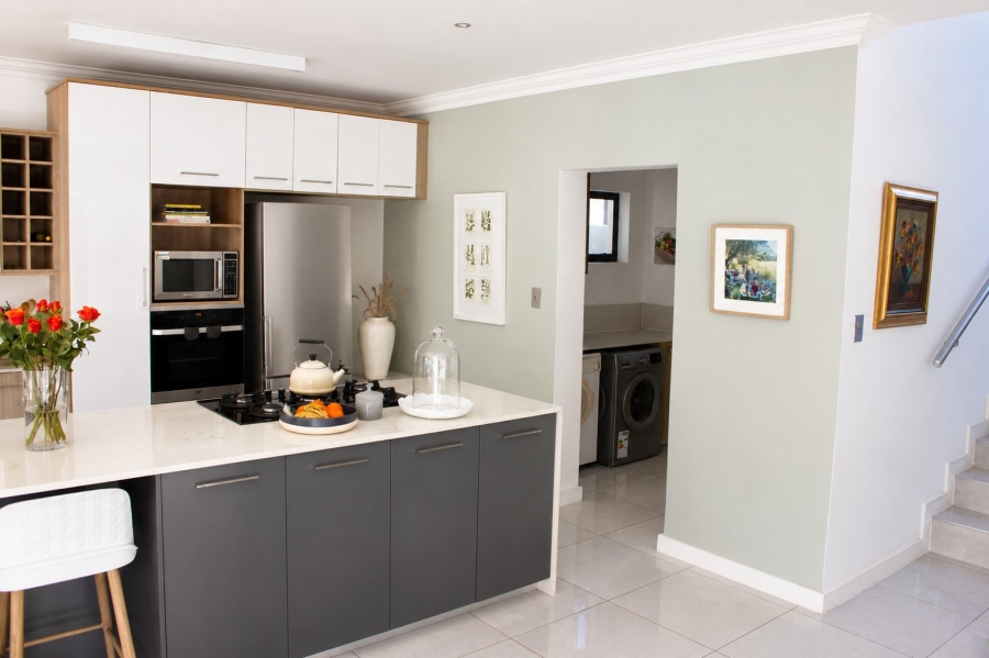 3 Bedroom Property for Sale in Southdowns Estate Gauteng
