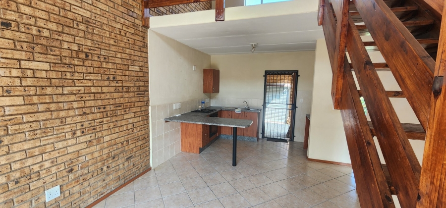 2 Bedroom Property for Sale in Honeypark Gauteng