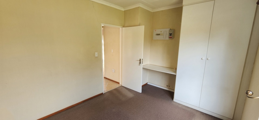 2 Bedroom Property for Sale in Honeypark Gauteng
