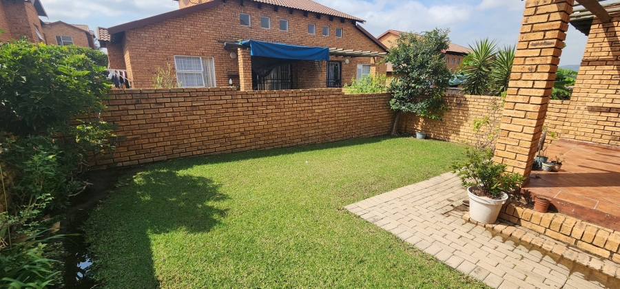 2 Bedroom Property for Sale in Honeypark Gauteng