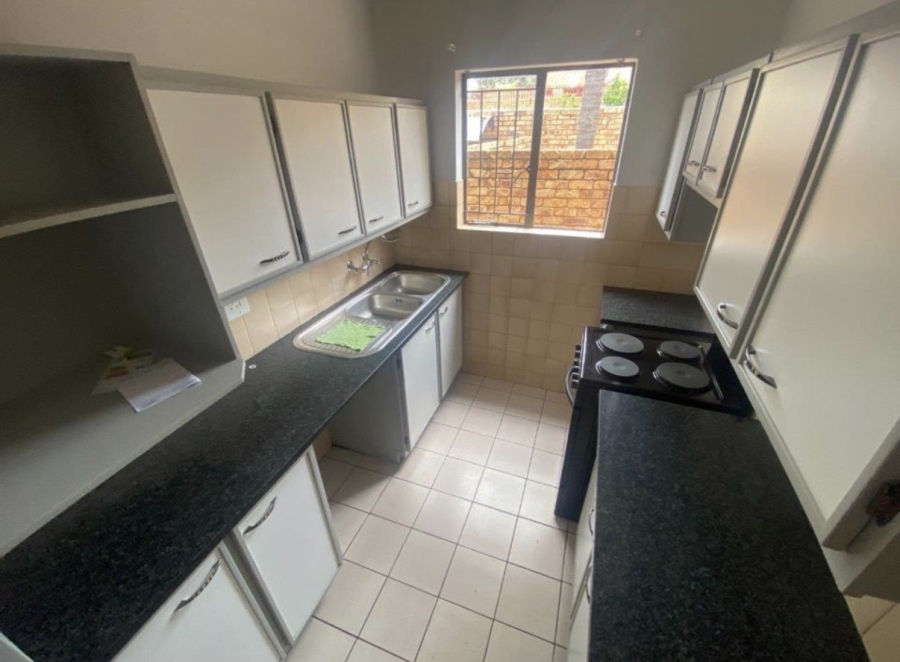 3 Bedroom Property for Sale in Zwartkop Gauteng