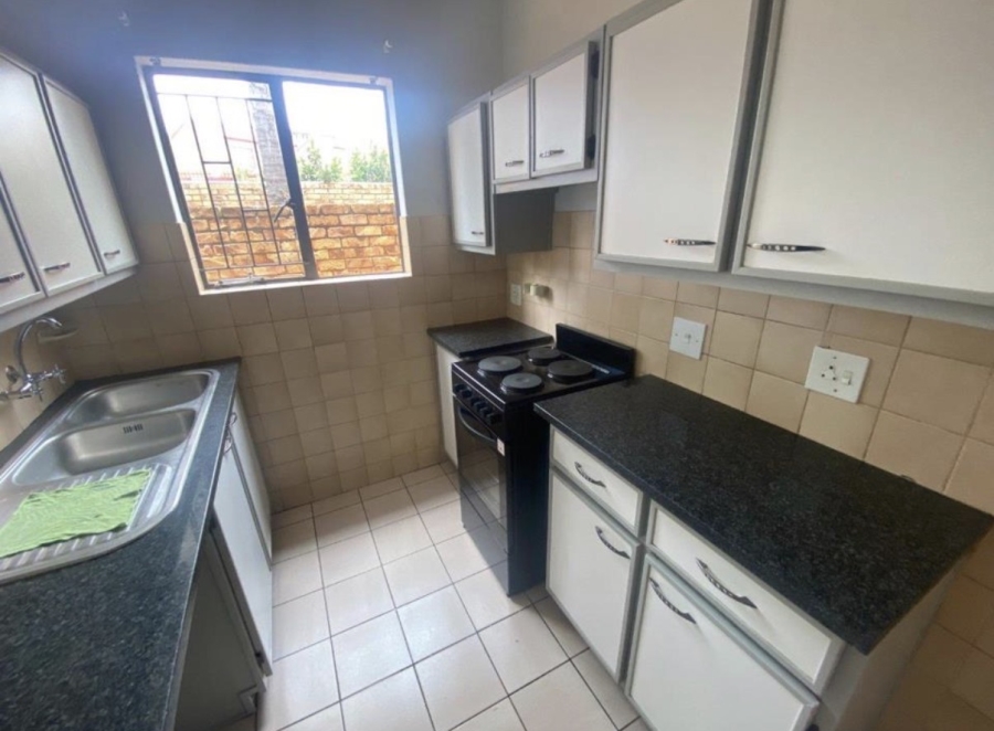 3 Bedroom Property for Sale in Zwartkop Gauteng