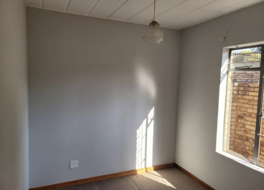 3 Bedroom Property for Sale in Zwartkop Gauteng