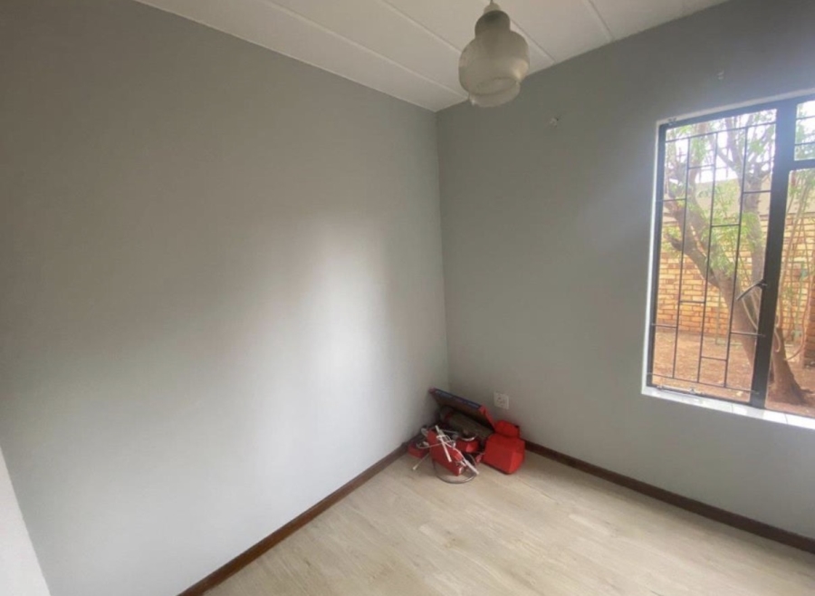 3 Bedroom Property for Sale in Zwartkop Gauteng