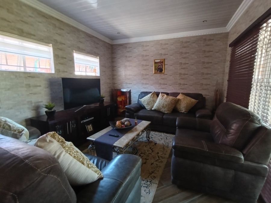 3 Bedroom Property for Sale in Theresa Park Gauteng