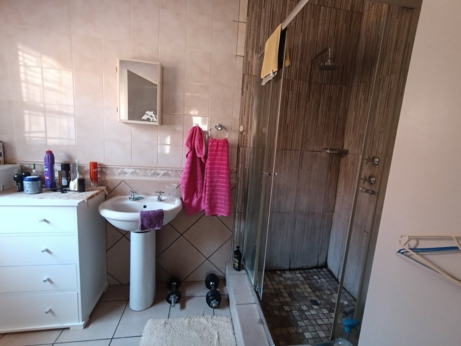 3 Bedroom Property for Sale in Theresa Park Gauteng