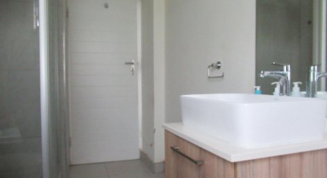 3 Bedroom Property for Sale in Longmeadow Gauteng