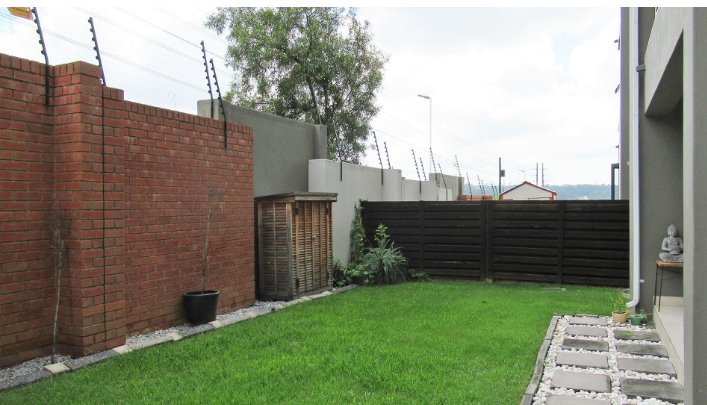 3 Bedroom Property for Sale in Longmeadow Gauteng