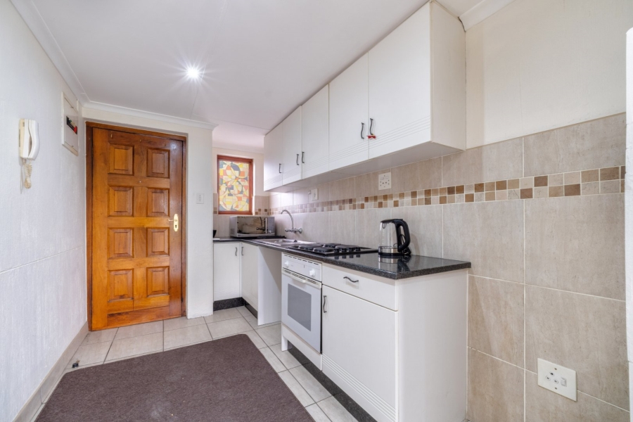 To Let 1 Bedroom Property for Rent in Paulshof Gauteng