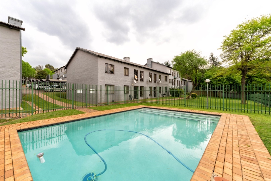 To Let 1 Bedroom Property for Rent in Paulshof Gauteng