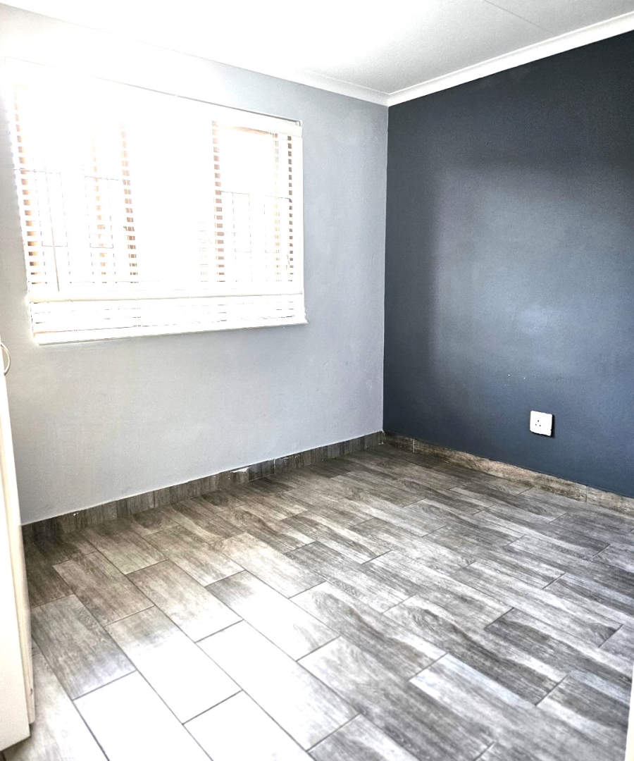 4 Bedroom Property for Sale in Halfway Gardens Gauteng