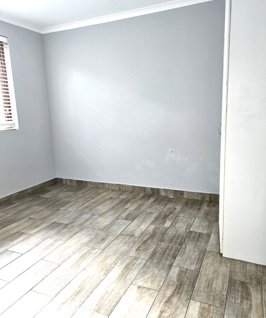 4 Bedroom Property for Sale in Halfway Gardens Gauteng
