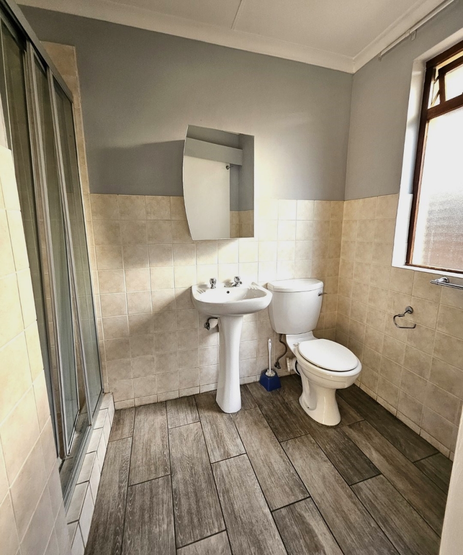 4 Bedroom Property for Sale in Halfway Gardens Gauteng
