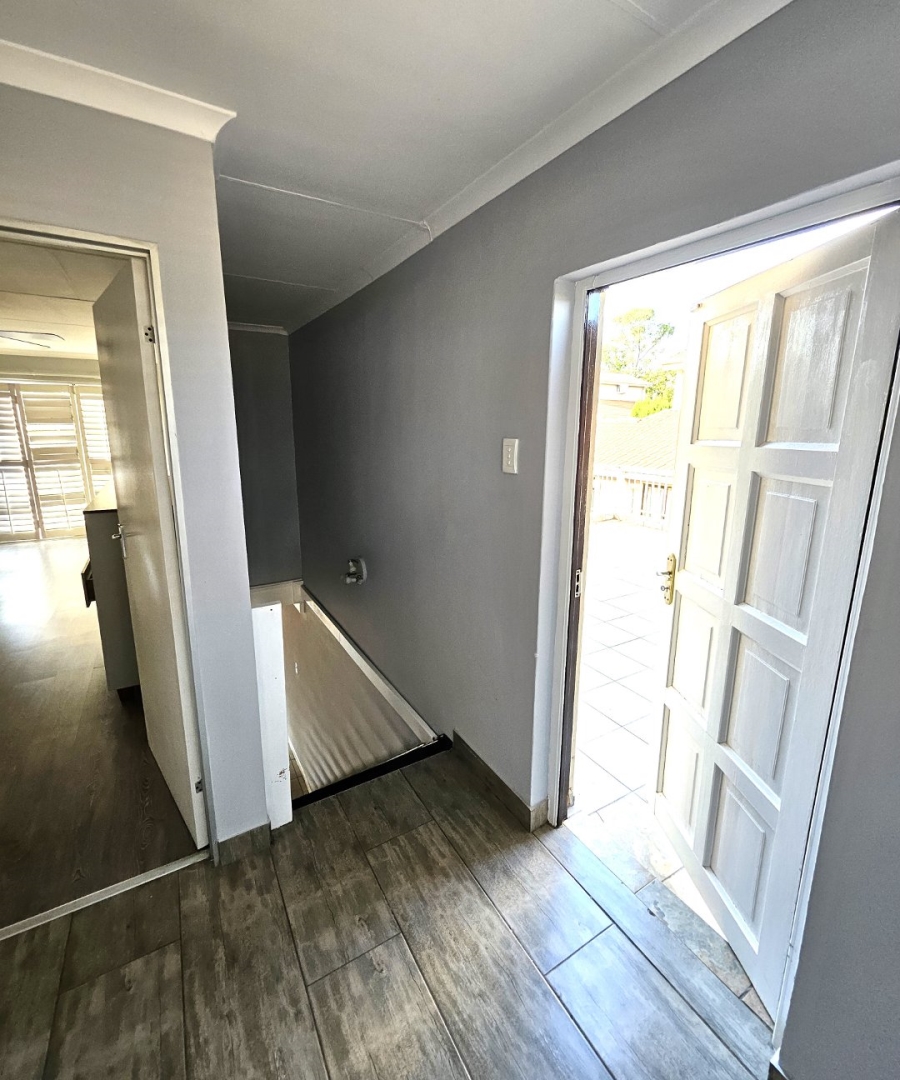4 Bedroom Property for Sale in Halfway Gardens Gauteng
