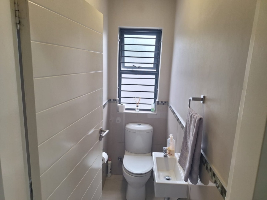  Bedroom Property for Sale in Montana Gauteng