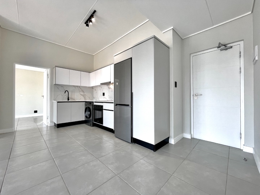 To Let 1 Bedroom Property for Rent in Waterfall Gauteng