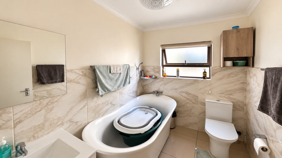 3 Bedroom Property for Sale in Parkrand Gauteng