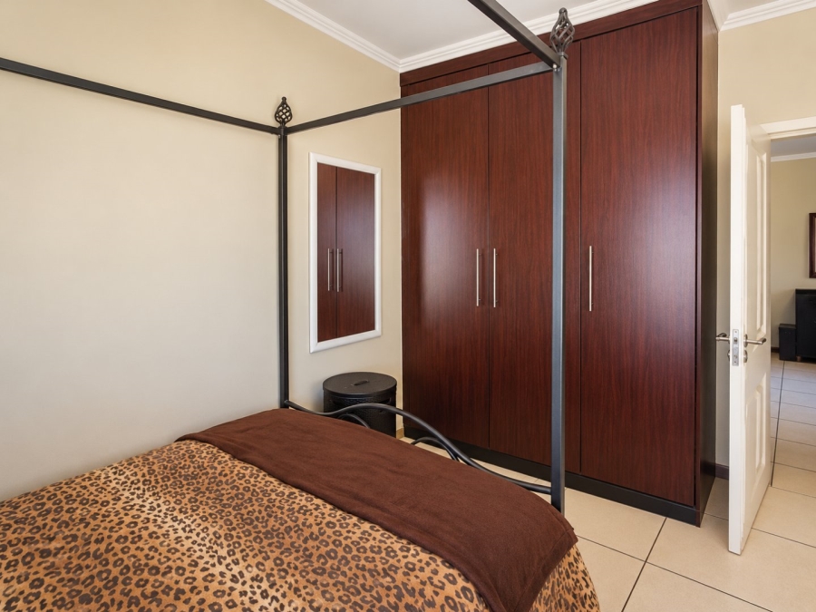 2 Bedroom Property for Sale in Greenstone Hill Gauteng
