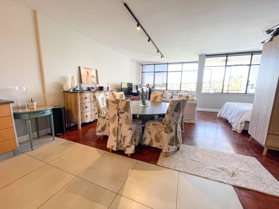 To Let 1 Bedroom Property for Rent in Benmore Gardens Gauteng