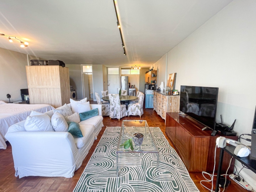 To Let 1 Bedroom Property for Rent in Benmore Gardens Gauteng