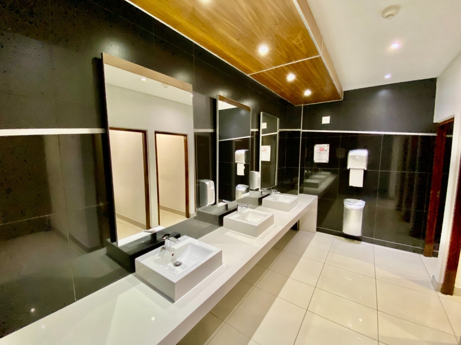 To Let Commercial Property for Rent in Doringkloof Gauteng