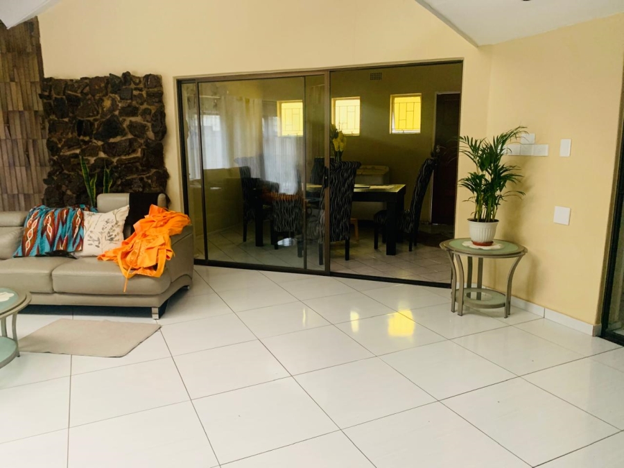 To Let 3 Bedroom Property for Rent in Norkem Park Gauteng
