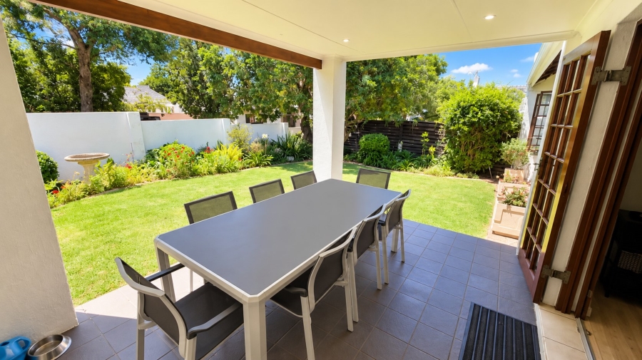 2 Bedroom Property for Sale in Lonehill Gauteng