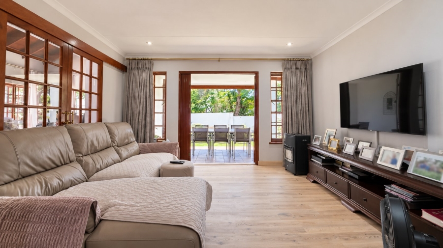 2 Bedroom Property for Sale in Lonehill Gauteng