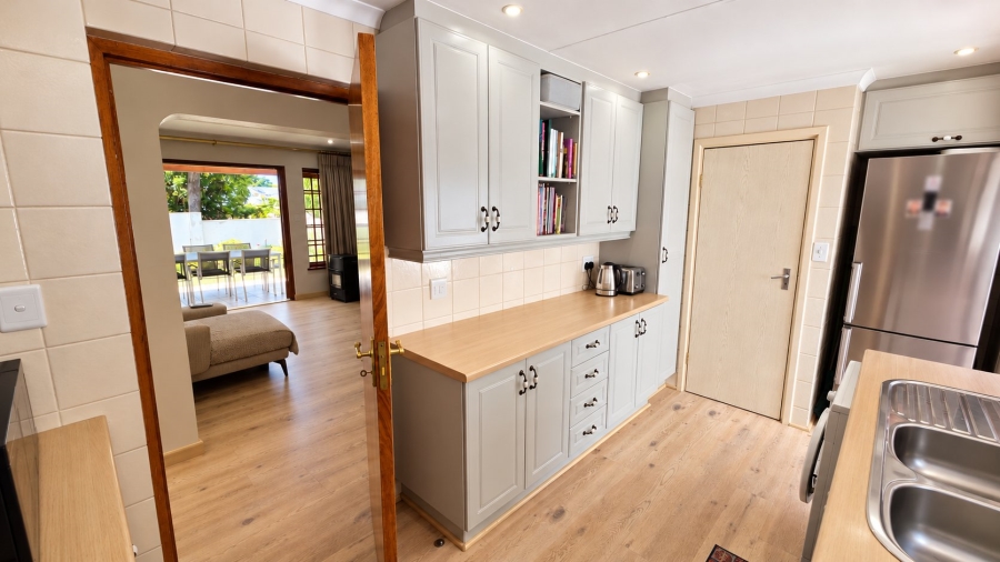 2 Bedroom Property for Sale in Lonehill Gauteng