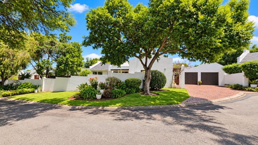 2 Bedroom Property for Sale in Lonehill Gauteng