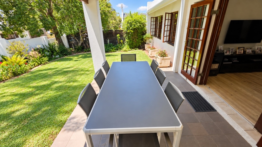 2 Bedroom Property for Sale in Lonehill Gauteng