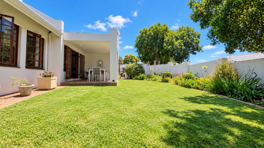 2 Bedroom Property for Sale in Lonehill Gauteng