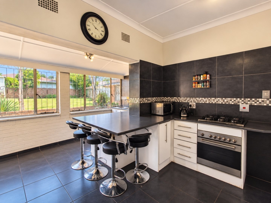 3 Bedroom Property for Sale in Sunnyridge Gauteng