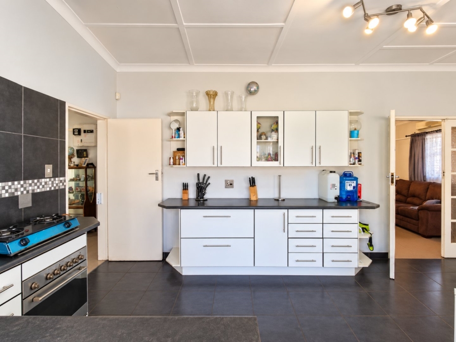 3 Bedroom Property for Sale in Sunnyridge Gauteng