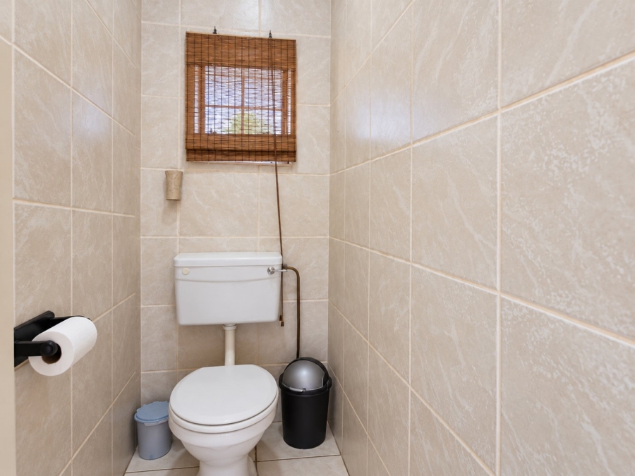 3 Bedroom Property for Sale in Sunnyridge Gauteng