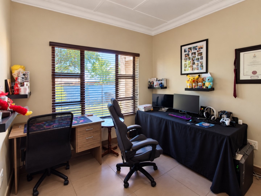 3 Bedroom Property for Sale in Sunnyridge Gauteng