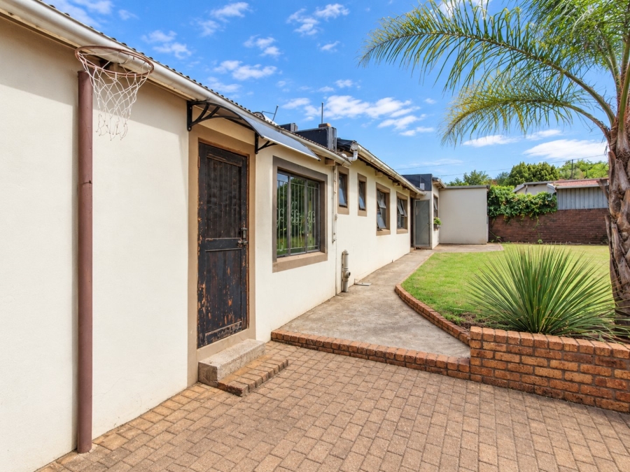 3 Bedroom Property for Sale in Sunnyridge Gauteng
