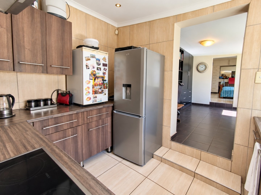 3 Bedroom Property for Sale in Sunnyridge Gauteng