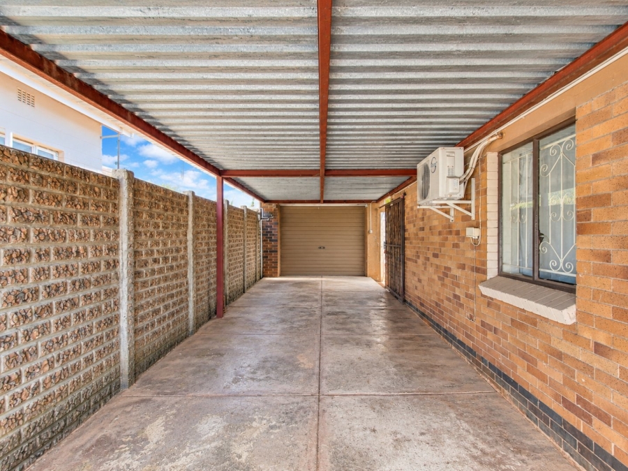 3 Bedroom Property for Sale in Sunnyridge Gauteng