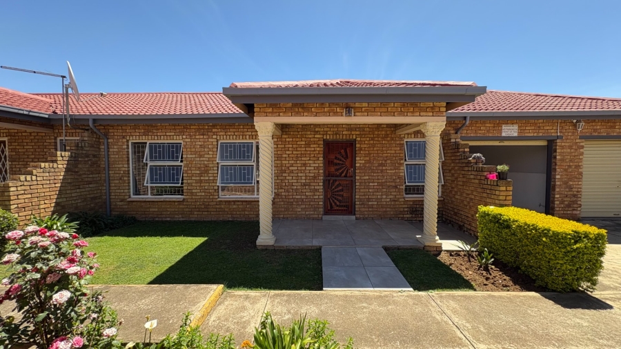 2 Bedroom Property for Sale in Van Dyk Park Gauteng